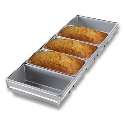 Picture of BREAD TRAY ALUSTEEL - FIVE TRAY 584 X 284 X 115 MM - 270MM X 100MM X 115MM PER BREAD PAN (BTA0500)