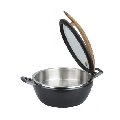 Picture of ARTISAN ROUND CASTING CHAFER WITH WOODEN HANDLE L449MM X W330MM X H209MM 4.5LT (CIR4045)