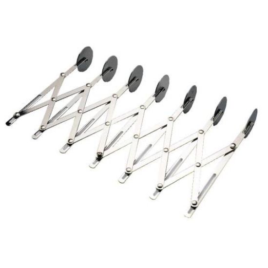 Picture of DOUGH CUTTER-7 WHEEL FLUTED (DCW2007)
